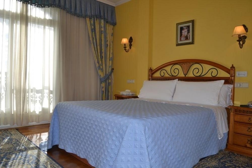 Hotel Playa Compostela Vilagarcia de Arousa Exteriör bild