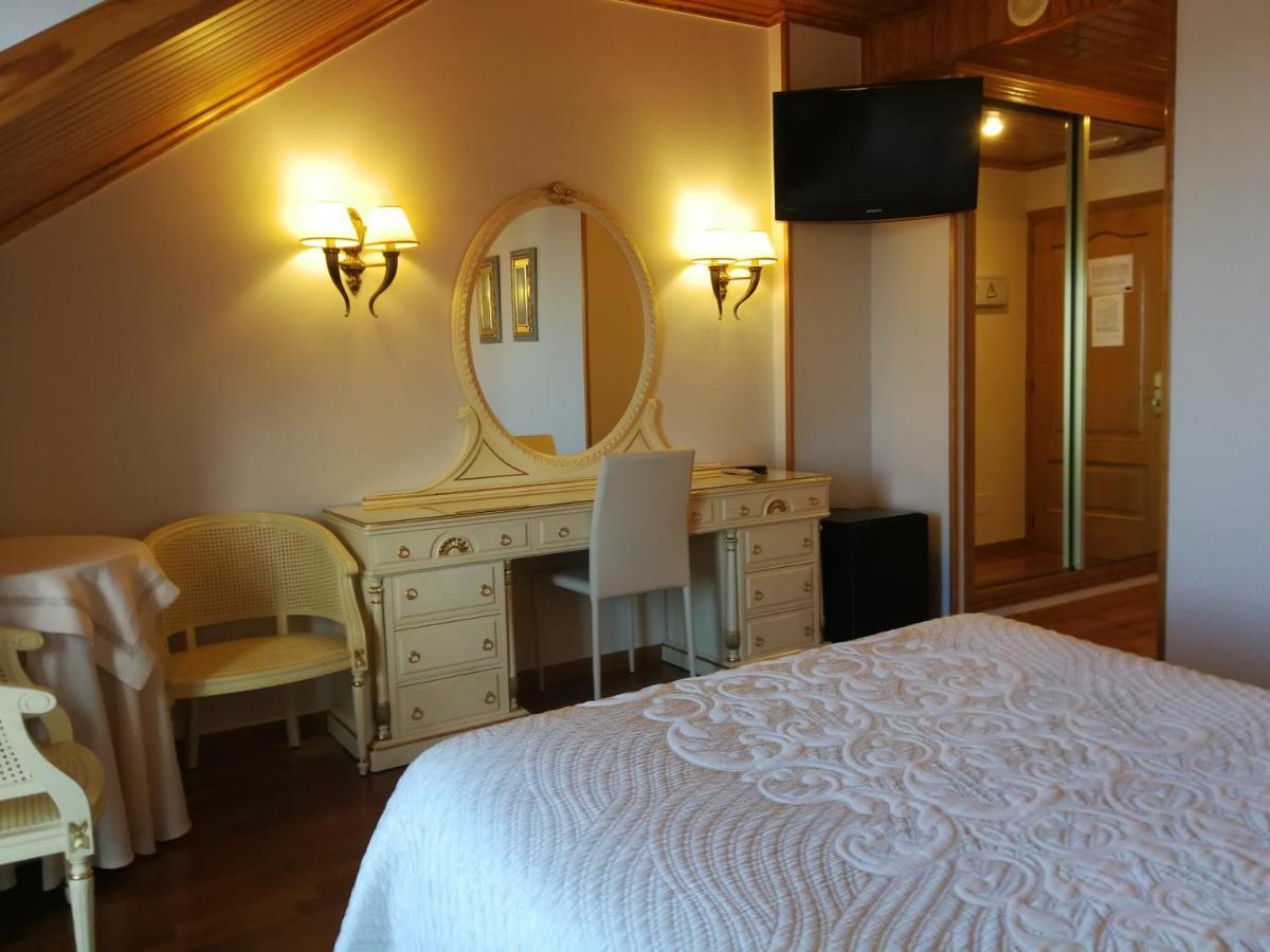 Hotel Playa Compostela Vilagarcia de Arousa Exteriör bild