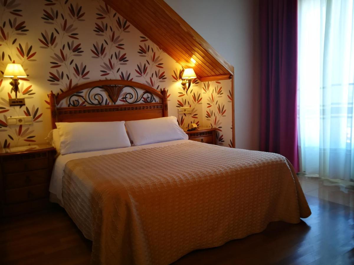 Hotel Playa Compostela Vilagarcia de Arousa Exteriör bild