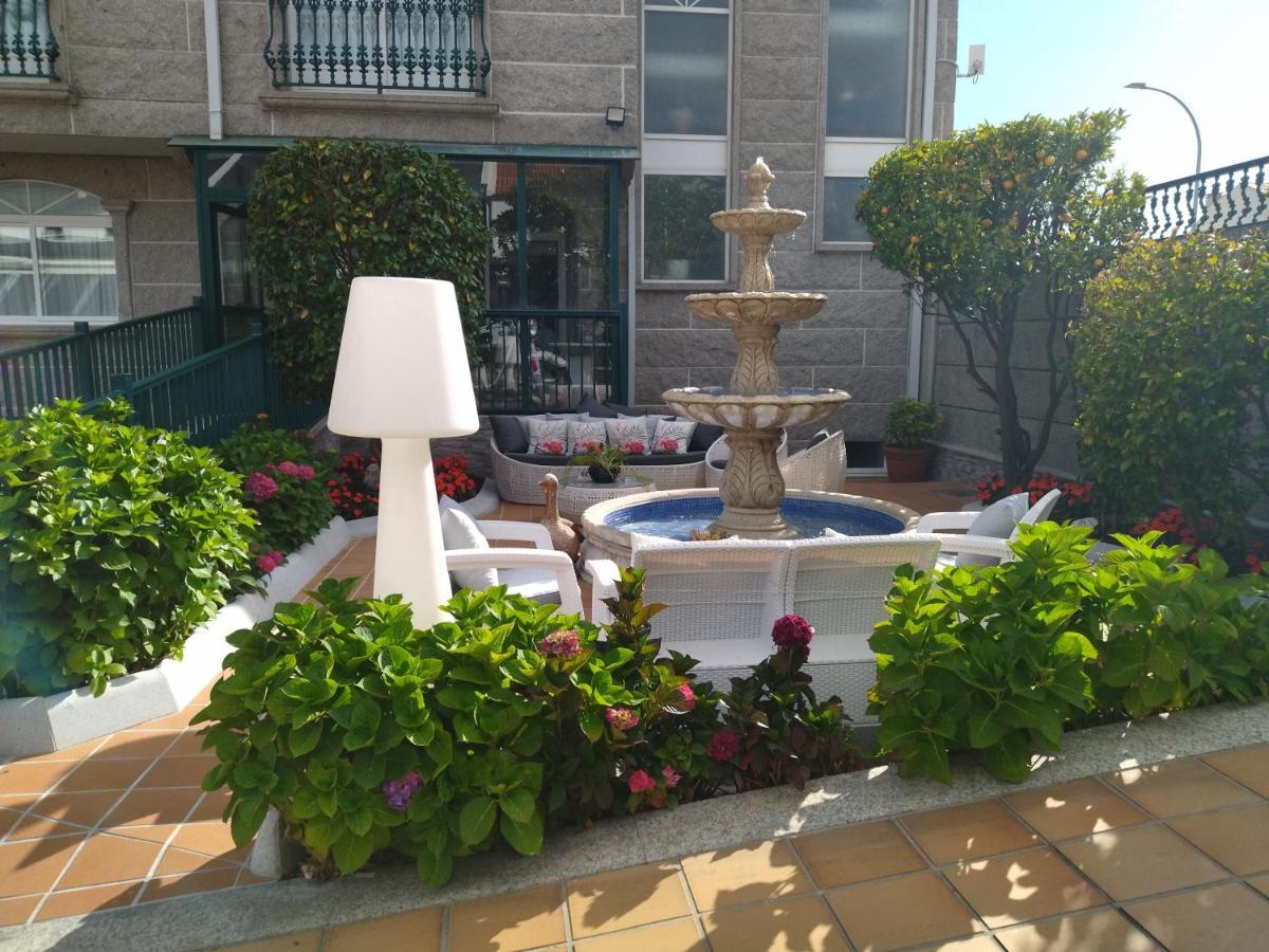 Hotel Playa Compostela Vilagarcia de Arousa Exteriör bild