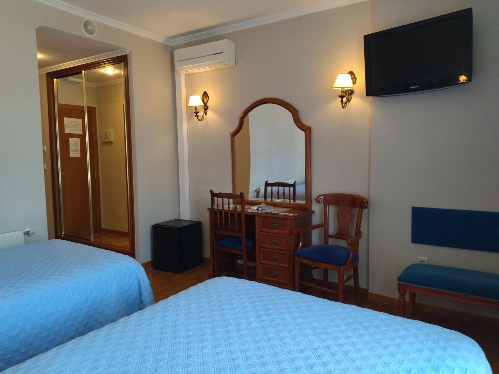 Hotel Playa Compostela Vilagarcia de Arousa Rum bild