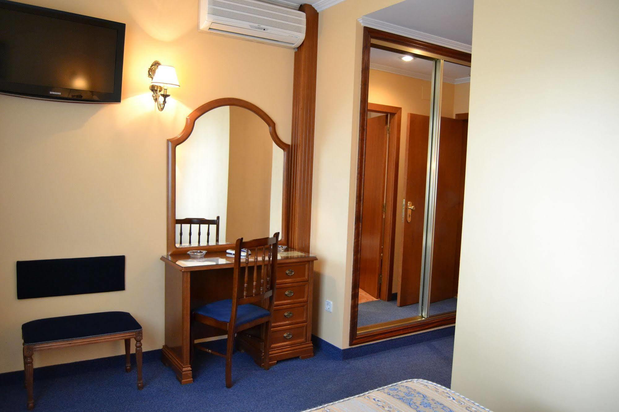 Hotel Playa Compostela Vilagarcia de Arousa Exteriör bild