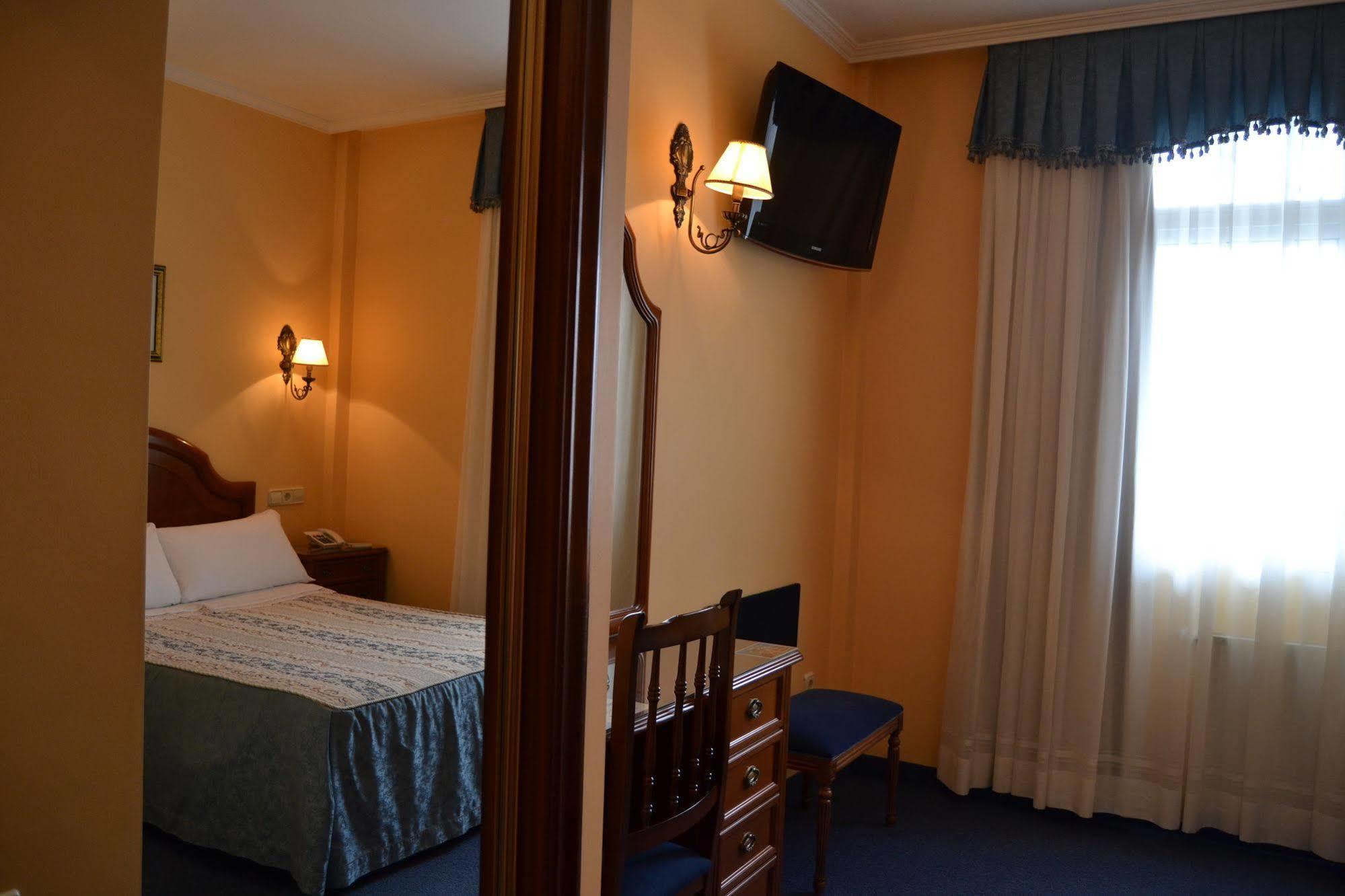 Hotel Playa Compostela Vilagarcia de Arousa Exteriör bild
