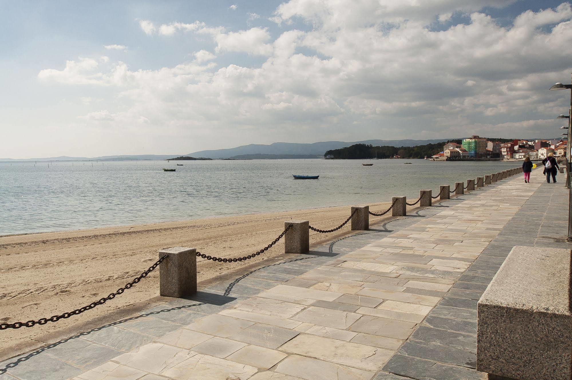 Hotel Playa Compostela Vilagarcia de Arousa Exteriör bild
