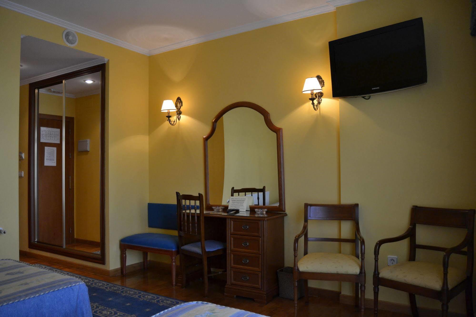 Hotel Playa Compostela Vilagarcia de Arousa Exteriör bild